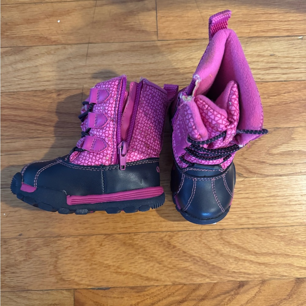 Girls snow boots